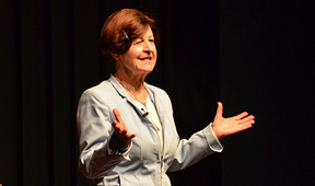 Túlélni az érzelmi analfabéták világában – Prof. Dr. Bagdy Emőke az MMIK-ban Túlélni az érzelmi analfabéták világában – Prof. Dr. Bagdy Emőke az MMIK-ban