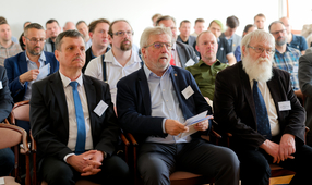 XXII. Csapó Tamás Településföldrajzi Konferencia Bükön - Dr. Lenner Tibort meglepetéskönyvvel köszöntötték